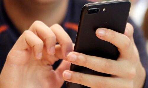 Cuộc thi không dùng smartphone một năm, nhận 100.000 USD