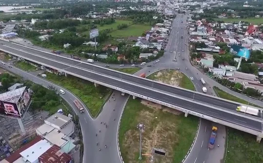 Phấn đấu đúng tiến độ cao tốc Bắc - Nam phía Đông