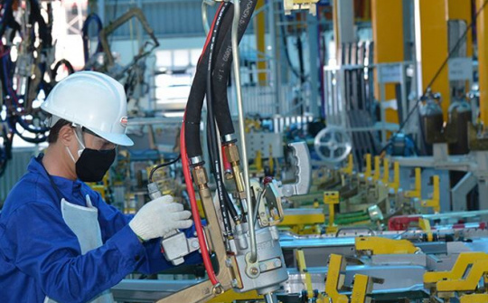 Kinh tế Việt Nam 2019 được dự báo có thể tăng hơn 7%