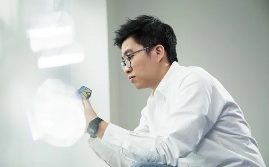 Chủ startup tỷ USD Steven Lam: 'Đừng chờ ai đó đến giải quyết vấn đề, hãy tự mình làm'