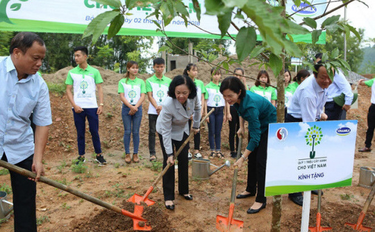 Trồng 100.000 cây xanh tại khu di tích lịch sử quốc gia Nà Tu, Bắc Kạn