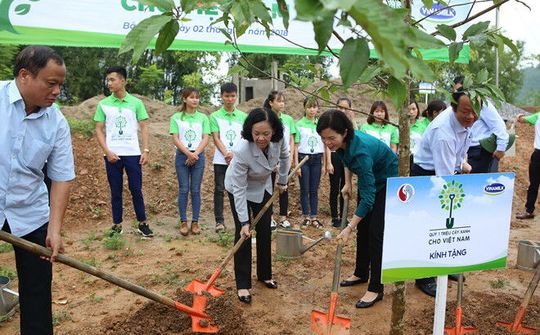 Trồng 100.000 cây xanh tại khu di tích lịch sử quốc gia Nà Tu, Bắc Kạn