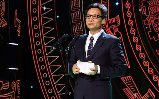 Đổi mới, sáng tạo từ thách thức công nghệ, internet, mạng xã hội