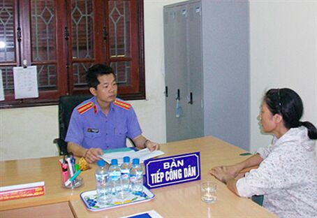 Giải quyết kịp thời các kiến nghị, khiếu nại, tố cáo ngay từ khi mới phát sinh