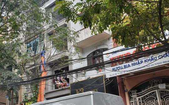 Phường Nghĩa Đô (Hà Nội): Ai 'bảo kê' cho hàng loạt công trình sai phép?