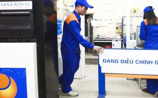 Giá xăng giảm lần thứ 5 liên tiếp