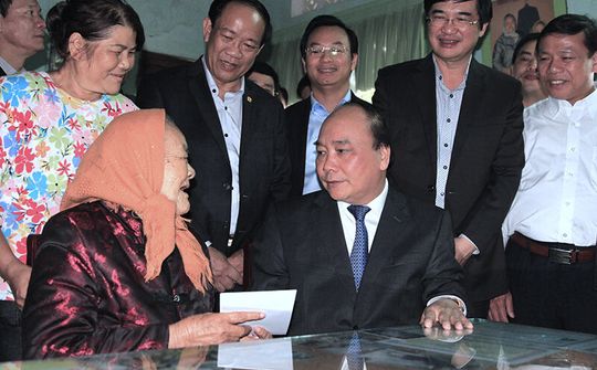 Dành hơn 362 tỷ đồng tặng quà Tết cho người có công