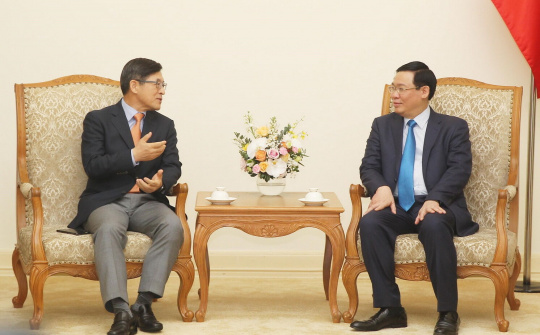 Phó thủ tướng: Tạo thuận lợi cho Samsung xây dựng Việt Nam thành cứ điểm toàn cầu