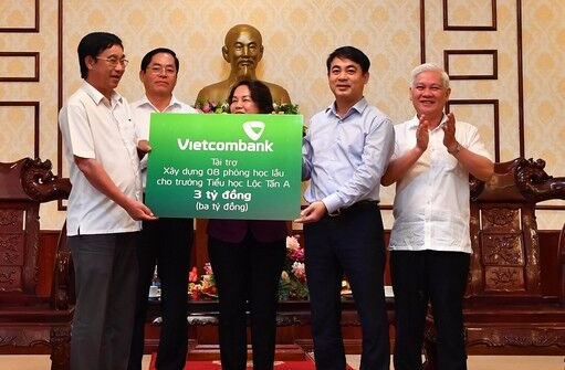 Vietcombank tài trợ 3 tỷ đồng xây dựng 8 phòng học tại Bình Phước