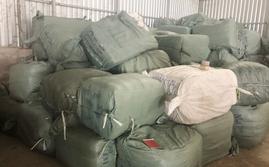 Triệt phá đường dây buôn lậu 90 tấn hàng ở An Giang