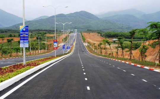 Tạm ngừng lưu thông 3 tiếng trên đường Hải Vân-Túy Loan vào ngày 27/12