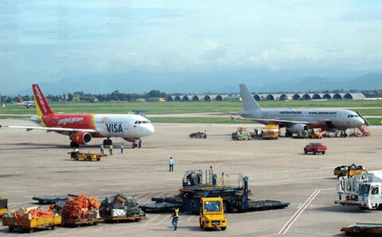 Thủ tướng yêu cầu kiểm tra bảo đảm an toàn hàng không
