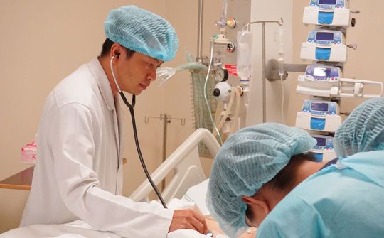 Bệnh viện Quốc tế City: Cứu sống Cụ ông 94 tuổi trong tình trạng “nguy kịch”