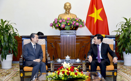 Phó Thủ tướng Phạm Bình Minh tiếp Đại sứ Trung Quốc tại Việt Nam Hùng Ba