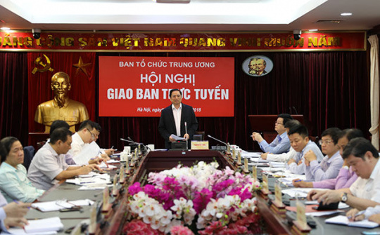 Chuẩn bị tốt nhân sự nhiệm kỳ tới, bảo đảm dân chủ, chống chạy chức, chạy quyền