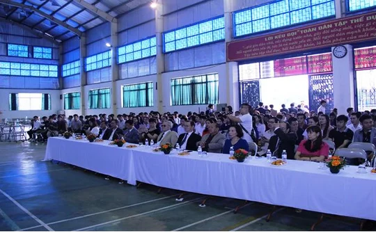 ĐH Kinh doanh và Công nghệ Hà Nội Kỷ niệm 43 năm Quốc khánh nước CHDCND Lào