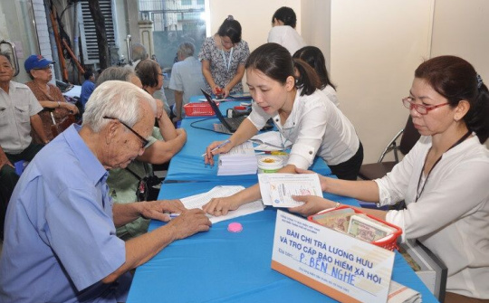 11 tháng, chi trả chế độ BHXH, BHYT, BHTN đã đạt 94,62% kế hoạch cả năm