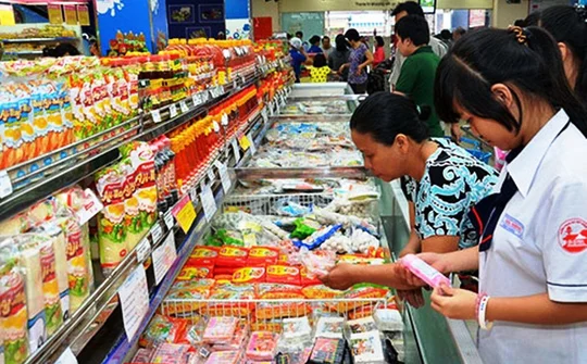 Tổng mức doanh thu bán lẻ và dịch vụ tiêu dùng đạt 385 nghìn tỷ đồng