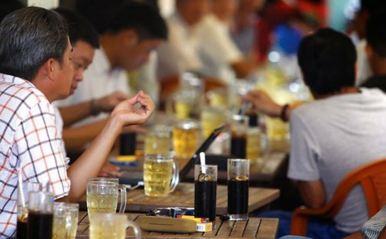 Văn hóa Cafe Việt: “Lãng mạng” theo dòng chảy thời gian