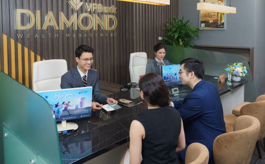 Lãi suất tiền gửi không kỳ hạn của VPBank tăng lên mức kịch trần 1%/năm