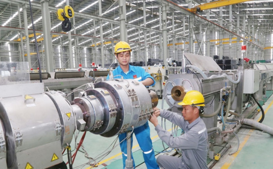 Industrial production soars 9.7% in five months