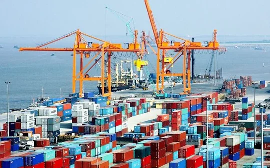 5 tháng thặng dư thương mại đạt 3,4 tỷ USD