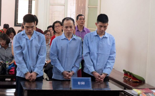 Kẻ 'giấu mặt' đằng sau những cuộc điện thoại tiền tỷ