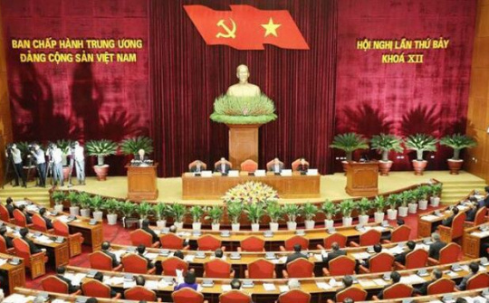 Giảm số năm đóng bảo hiểm xã hội, tăng tuổi nghỉ hưu