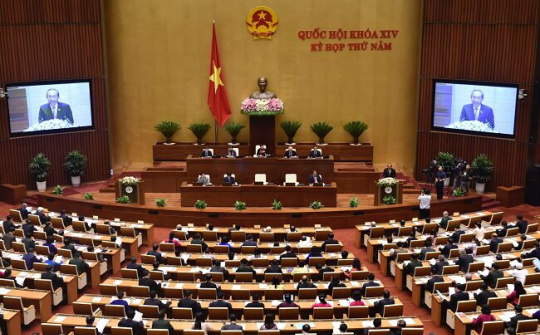 Tranh luận sôi nổi về Luật đặc khu