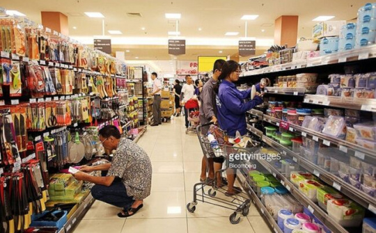 Bán lẻ Việt xuất hiện tình trạng 'cá lớn nuốt cá bé'