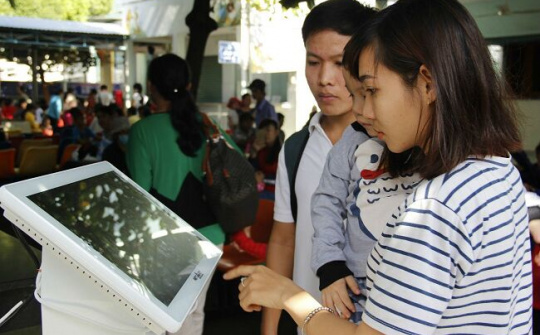 Giám đốc bệnh viện biết bệnh nhân không hài lòng qua…điện thoại