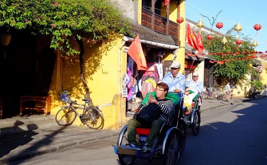 Quảng Nam, Quảng Bình 'bắt tay' phát triển du lịch