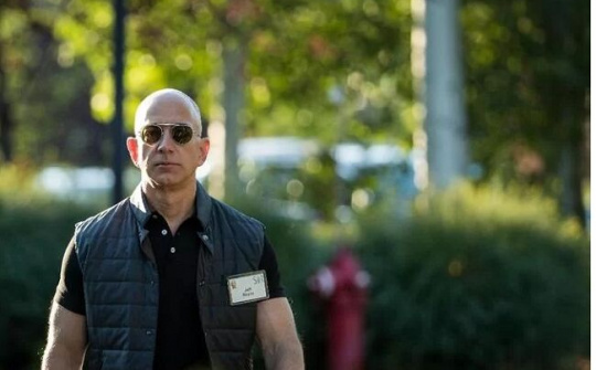 10 CEO quyền lực nhất thế giới năm 2018