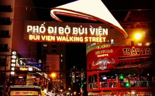 Những phố chợ ngoại ĐỘC ĐÁO Ở SÀI THÀNH