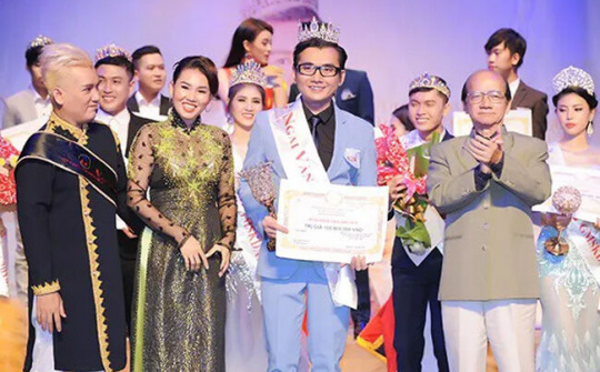 Á Vương Ký Quốc Đạt: Chàng bác sỹ tài năng và đam mê nghệ thuật