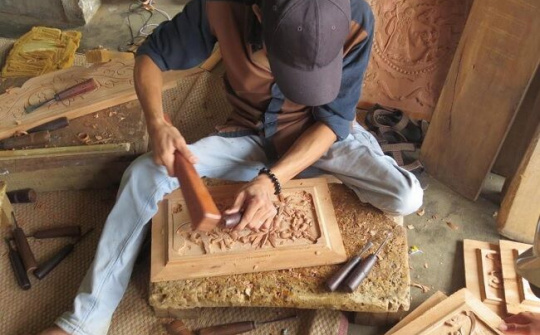 Làng nghề TỦ THỜ TRUYỀN THỐNG ở Gò Công