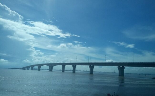 Cầu vượt biển dài nhất Việt Nam sắp hoàn thành