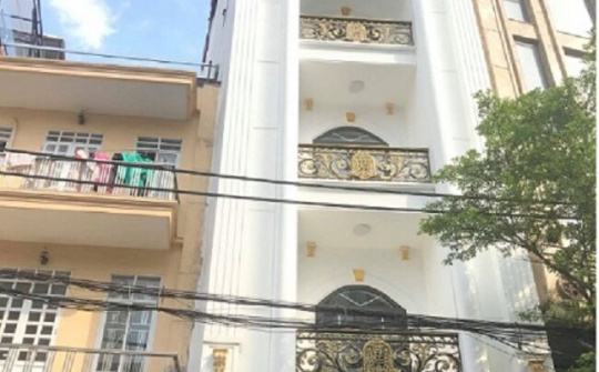 Hà Nội: Hàng loạt “công trình khủng” có dấu hiệu vi phạm trật tự xây dựng tại quận Hoàn Kiếm?