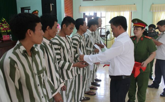 Văn bản hướng dẫn về tha tù trước thời hạn có điều kiện