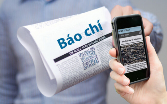 Báo chí "sống chung" với mạng xã hội