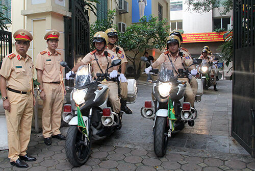 Hà Nội huy động 100 cảnh sát giao thông vào Đà Nẵng phục vụ APEC