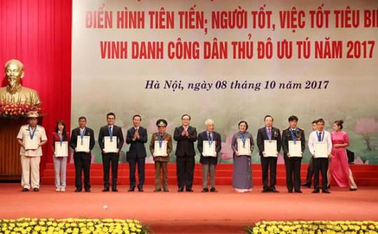 Hà Nội: Biểu dương gương người tốt việc tốt và công dân ưu tú năm 2017