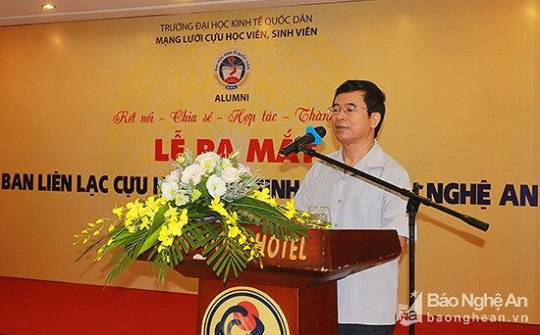 Ra mắt Ban Liên lạc cựu học sinh, sinh viên Trường Đại học Kinh tế Quốc dân tỉnh Nghệ An