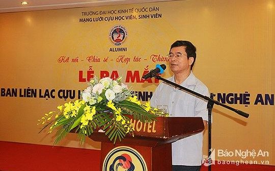 Ra mắt Ban Liên lạc cựu học sinh, sinh viên Trường Đại học Kinh tế Quốc dân tỉnh Nghệ An