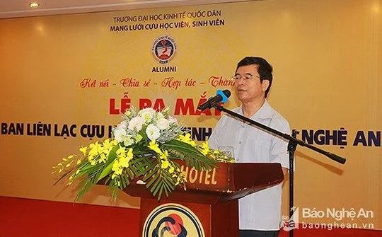 Ra mắt Ban Liên lạc cựu học sinh, sinh viên Trường Đại học Kinh tế Quốc dân tỉnh Nghệ An