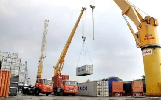 Việt Nam xuất siêu hơn 3 tỷ USD trong 4 tháng đầu năm