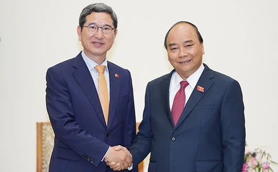 Phó Thủ tướng Trương Hòa Bình tiếp Chủ tịch Nhóm Nghị sĩ hữu nghị Hàn Quốc - Việt Nam