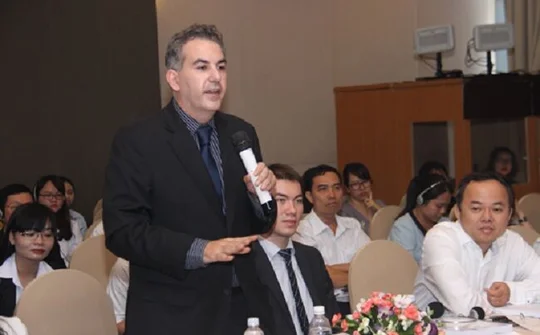 Cộng đồng kinh tế ASEAN hài hòa pháp luật mỗi nước để hợp tác hiệu quả