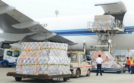 Miễn thuế hàng hóa nhập khẩu của 3 hãng hàng không