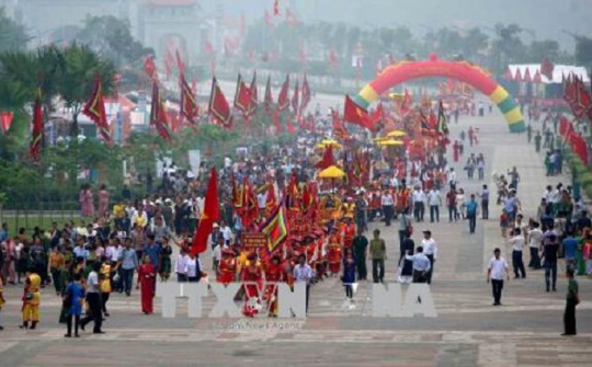 Trăm miền hội tụ, về nguồn